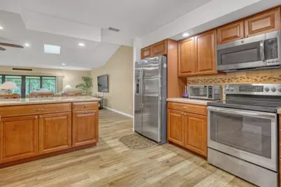 8581 SW 17th Avenue, Stuart, FL 34997 - Photo 15