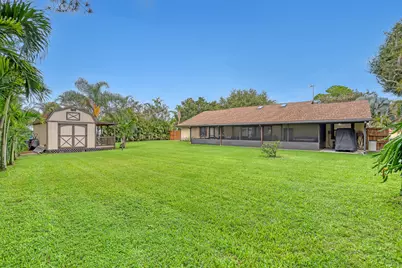 8581 SW 17th Avenue, Stuart, FL 34997 - Photo 23