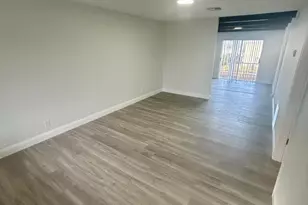 1401 NE 57th Pl, Fort Lauderdale, FL 33334 - Photo 9