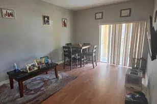 1309 N Santa Catalina Cir, North Lauderdale, FL 33068 - Photo 5