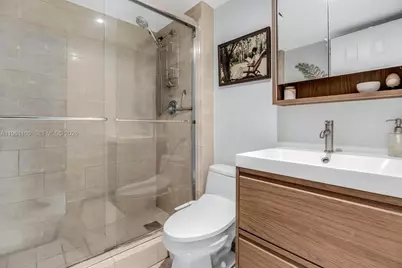 120 Royal Park Drive #4F, Oakland Park, FL 33309 - Photo 7