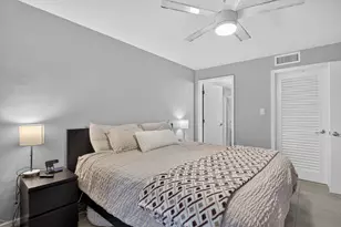 3301 NW 47th Terrace, Lauderdale Lakes, FL 33319 - Photo 5