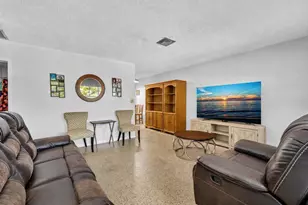 560-564 NE 35th St, Oakland Park, FL 33334 - Photo 27