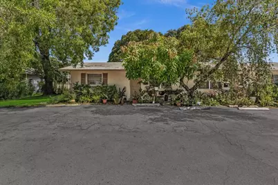 560-564 NE 35th Street, Oakland Park, FL 33334 - Photo 23