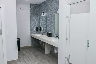 17011 N Bay Road #104, Sunny Isles Beach, FL 33160 - Photo 27