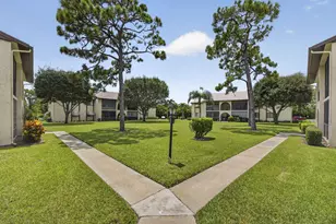 3625 La Aires Ct, Greenacres, FL 33463 - Photo 5