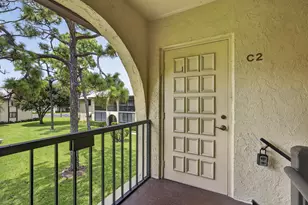 3625 La Aires Ct, Greenacres, FL 33463 - Photo 9