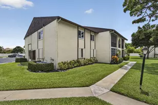 3625 La Aires Ct, Greenacres, FL 33463 - Photo 3