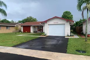 9350 NW 38th Pl, Sunrise, FL 33351 - Photo 3