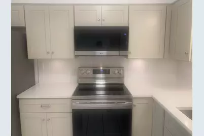 9350 NW 38th Place, Sunrise, FL 33351 - Photo 5