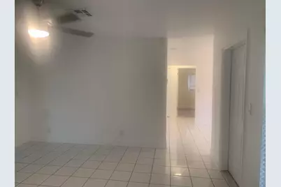 9350 NW 38th Place, Sunrise, FL 33351 - Photo 11