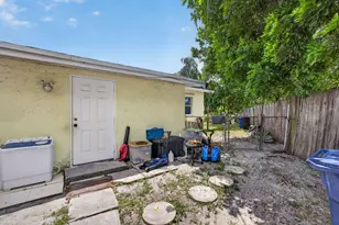 1220 Cherokee St, Jupiter, FL 33458 - Photo 27