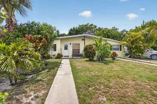 1220 Cherokee St, Jupiter, FL 33458 - Photo 5