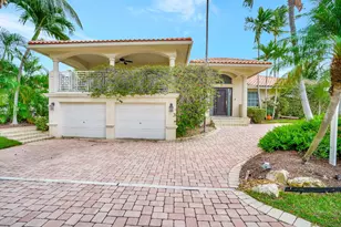 290 E Fern Dr, Boca Raton, FL 33432 - Photo 3
