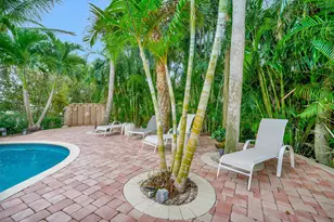 290 E Fern Dr, Boca Raton, FL 33432 - Photo 37