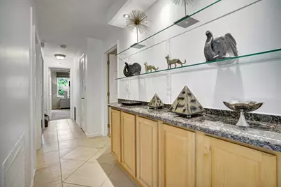 290 E Fern Drive, Boca Raton, FL 33432 - Photo 25