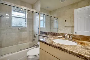290 E Fern Dr, Boca Raton, FL 33432 - Photo 29