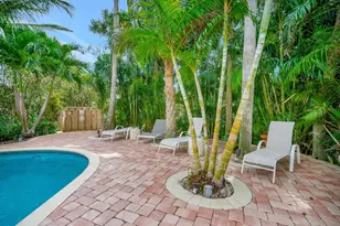 290 E Fern Dr, Boca Raton, FL 33432 - Photo 41