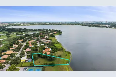 10 Sunningdale Circle, West Palm Beach, FL 33401 - Photo 11