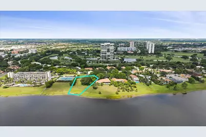 10 Sunningdale Circle, West Palm Beach, FL 33401 - Photo 9