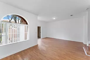 1407 S Santa Catalina Cir, North Lauderdale, FL 33068 - Photo 13