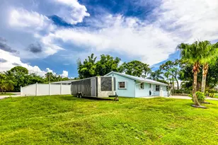 2184 SE Washington Street N, Stuart, FL 34997 - Photo 19