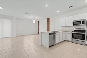 4303 Hammock Grv Dr, Greenacres, FL 33467 - Photo 3
