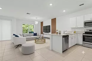 4303 Hammock Grv Dr, Greenacres, FL 33467 - Photo 5