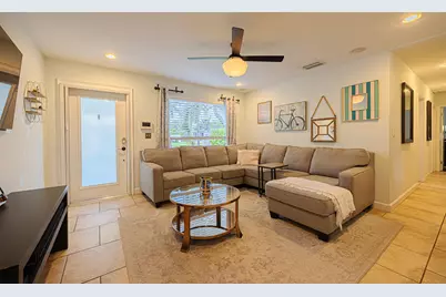 334 NE 28th Road, Boca Raton, FL 33431 - Photo 5