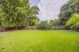 334 NE 28th Rd, Boca Raton, FL 33431 - Photo 37
