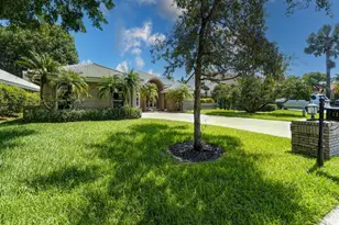 11999 Classic Dr, Coral Springs, FL 33071 - Photo 3