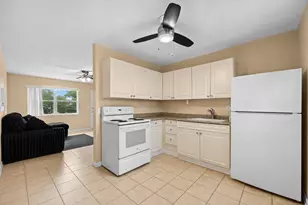 415 Fleming Ave, Greenacres, FL 33463 - Photo 7