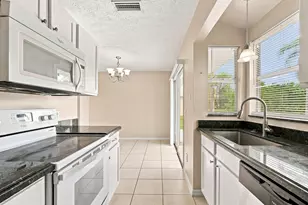 3873 SW Daisy St, Port Saint Lucie, FL 34953 - Photo 9