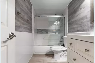 505 NE 20th Avenue #112, Deerfield Beach, FL 33441 - Photo 11