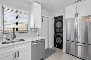 2013 Wilkins Ave, West Palm Beach, FL 33401 - Photo 3