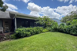 11894 Suellen Cir, Wellington, FL 33414 - Photo 3