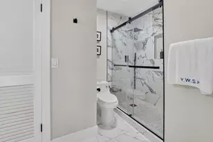 8967 Belle Aire Dr, Boca Raton, FL 33433 - Photo 17