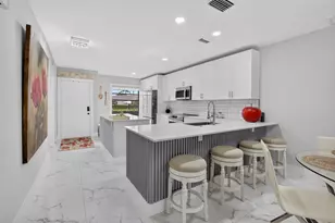 8967 Belle Aire Dr, Boca Raton, FL 33433 - Photo 15