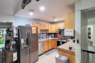 368 Johnston St, Fort Pierce, FL 34982 - Photo 3