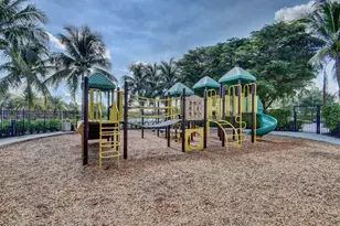 10336 Trianon Pl, Wellington, FL 33449 - Photo 57