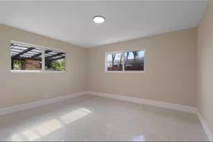 570 SE 2nd Ave, Pompano Beach, FL 33060 - Photo 21