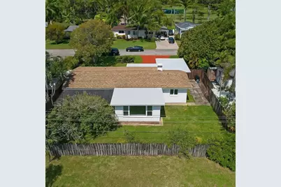 570 SE 2nd Avenue, Pompano Beach, FL 33060 - Photo 3