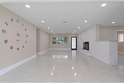 570 SE 2nd Avenue, Pompano Beach, FL 33060 - Photo 9