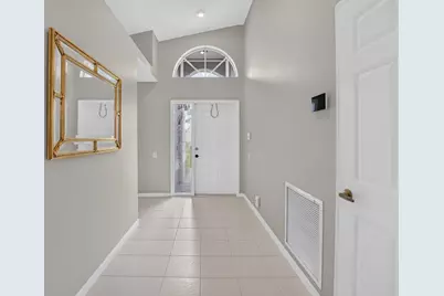 [Address not provided], Boynton Beach, FL 33437 - Photo 3