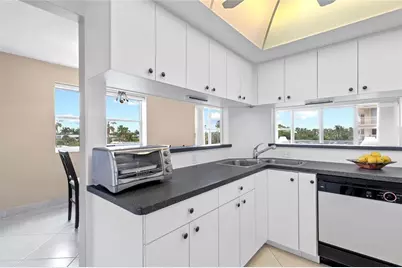 4010 Galt Ocean Drive #Apt 312, Fort Lauderdale, FL 33308 - Photo 3