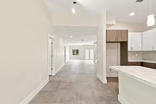 4701 Evergreen Ave, Fort Pierce, FL 34945 - Photo 13