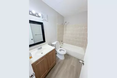 1015 NE 17th Avenue #205, Fort Lauderdale, FL 33304 - Photo 9