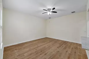 8332 NW 7th Ct, Boca Raton, FL 33487 - Photo 15
