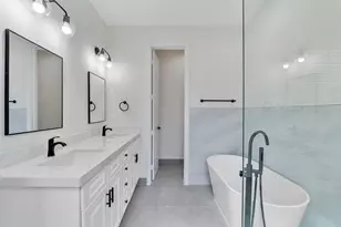 8332 NW 7th Ct, Boca Raton, FL 33487 - Photo 23