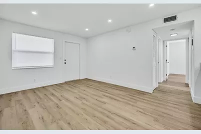 1015 NE 17th Avenue #201, Fort Lauderdale, FL 33304 - Photo 13
